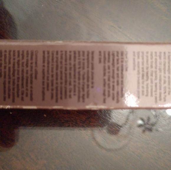 Josie Maran argan oil - Picture 2 of 5